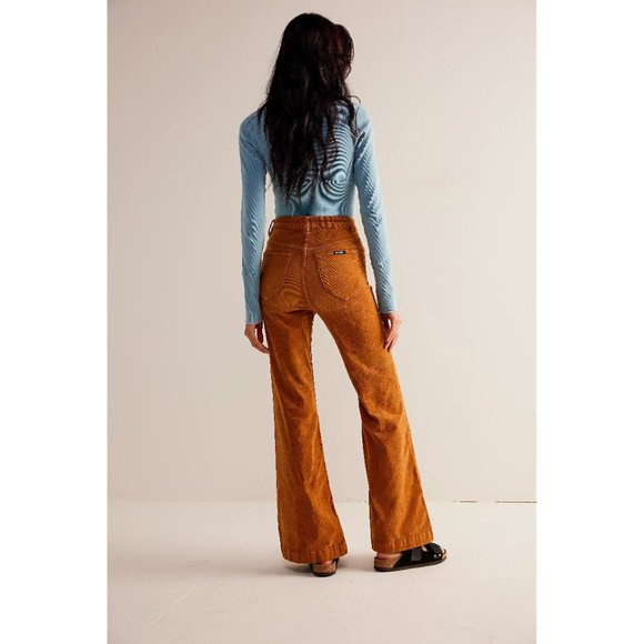 NWT Rolla's East Coast Cord Flare Jeans - Picture 3 of 6